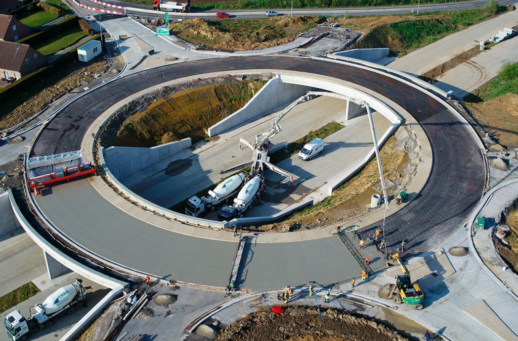 Construction d’un pont giratoire — RN518, Route de la Laine (Mouscron)