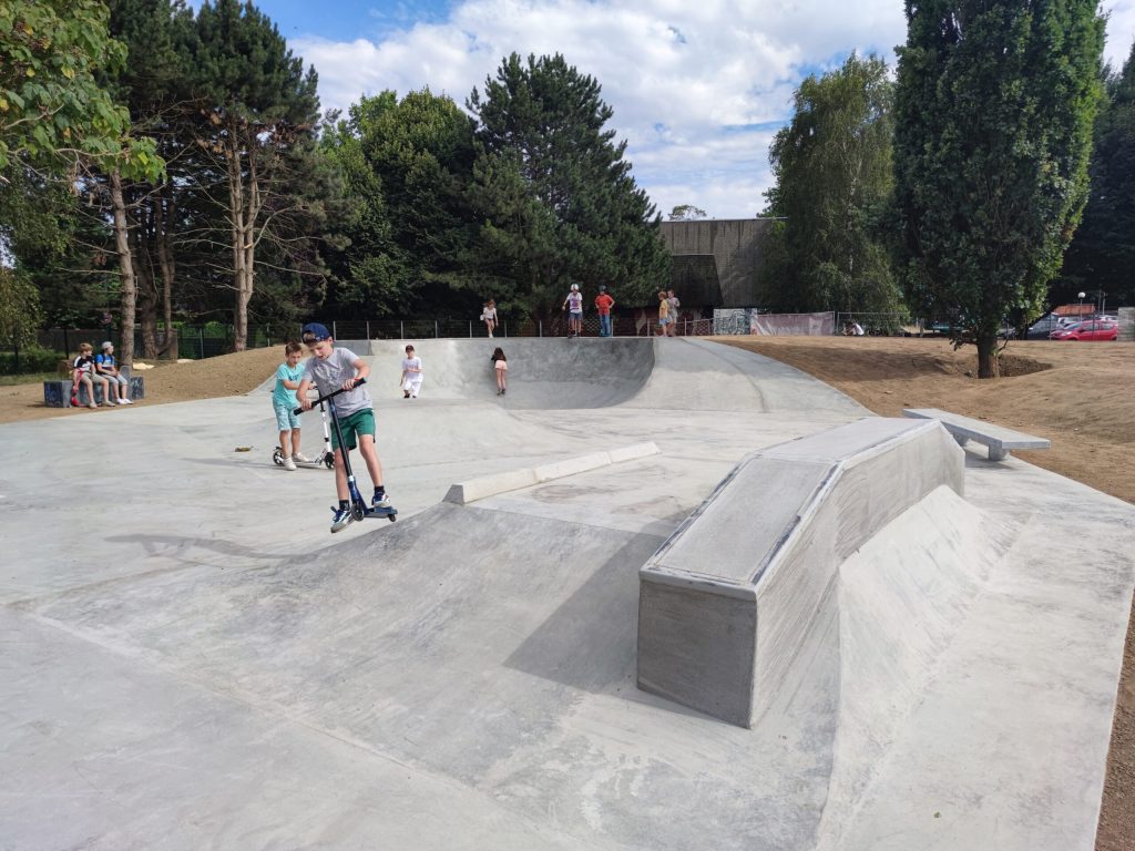 Conception & réalisation d&rsquo;un skate-park — Comines
